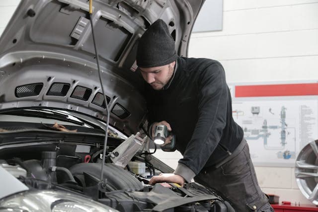 Elektronisk felsökning hos Auto Tuning Linköping
